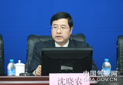 沈晓农就做好气象部门安全生产和维护稳定工作提出要求。庄白羽摄影 (来源:气象局网站) 沈晓农就做好气象部门安全生产和维护稳定工作提出要求。庄白羽摄影 (来源:气象局网站)