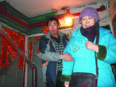 孙寰宇来接李姝 孙寰宇来接李姝