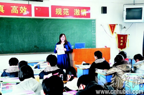 武汉某高中一班级全班学生主动放弃高考留学(图)