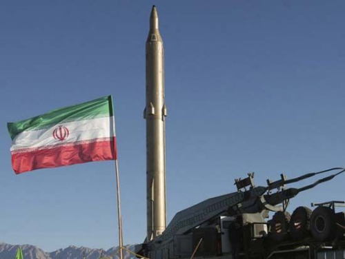 伊朗称近期将展示新式导弹 从陆海空均可发射