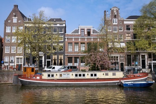 资料图：阿姆斯特丹船屋