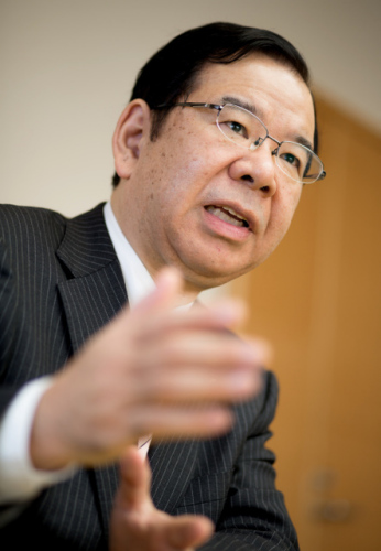 日共委员长将访韩国 呼吁安倍政府正视历史问题