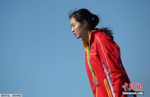 段静莉以7分24秒13的成绩摘得铜牌。 段静莉以7分24秒13的成绩摘得铜牌。