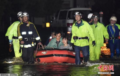 日本九州暴雨45万人避难20人失踪