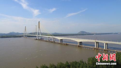 中交路建全力打造安徽池州长江大桥顺利通车