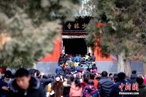 春节长假六天中国旅游收入4010亿元接待游客超3.23亿人