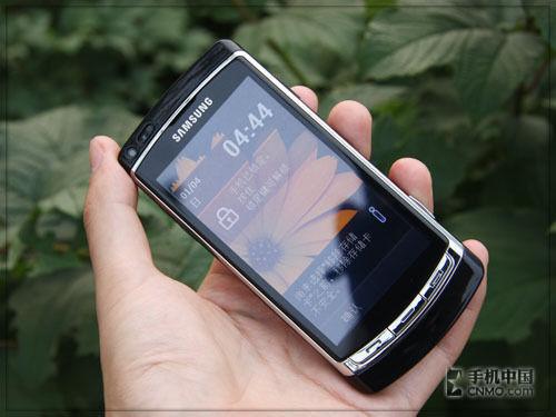E63最适合聊天 8款最热门的3G手机盘点(3)
