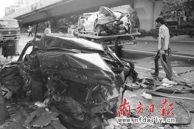 广州江湾大桥车祸3死4伤 肇事奔驰司机涉嫌醉