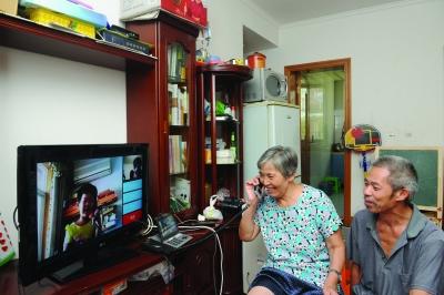 南京一科技公司研发专供老人使用视频电话