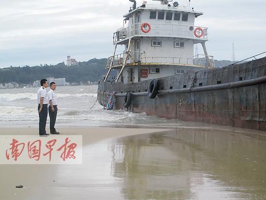 11日广西海事局12小时内接警17起 救助57人