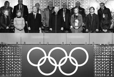 索契冬奥会:美国运动员被锁厕所 破门 而出(图