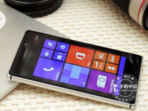 诺基亚Lumia925 正面图