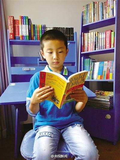 8岁男童通过国家英语三级 创全国最低龄纪录