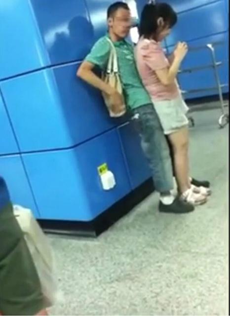 广州地铁不雅视频