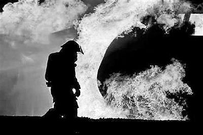 美国消防员伤亡比例为800：1 系终生职业回报高