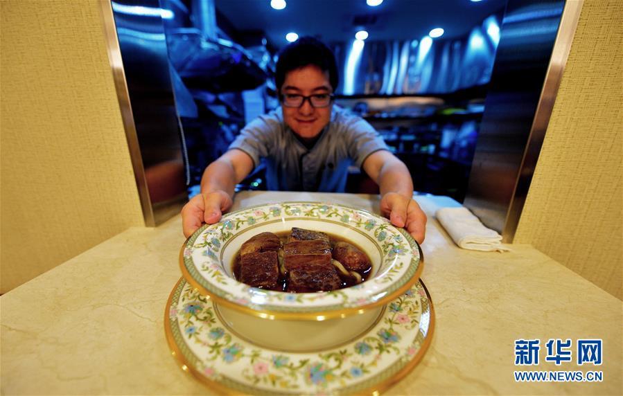  台湾“天价”牛肉面：最贵的一碗卖2000元(图)