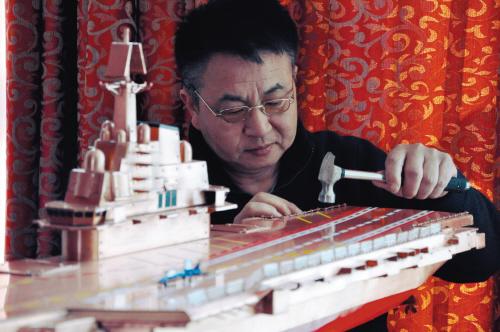 58 men half a year to build the liaoning ship model: 28 kg copper thousands of rivet