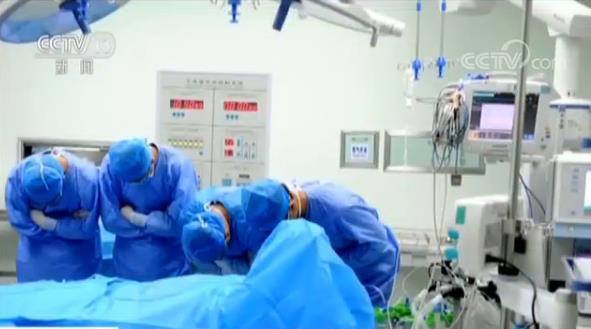 三位脑死亡患者同日捐献器官 200人进行十二场生命接力