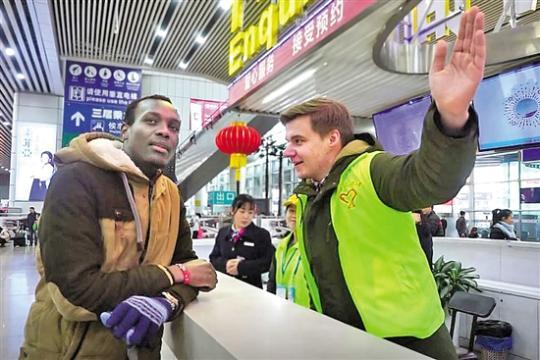 从熊猫长城到安全便利 留学生有了新“中国印象”
