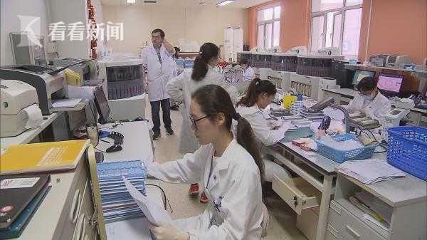 进口博览会医疗器械馆展品投入上海三甲医院使用