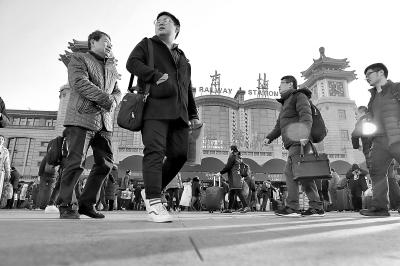 疏堵结合 北京南站多项服务措施保春运