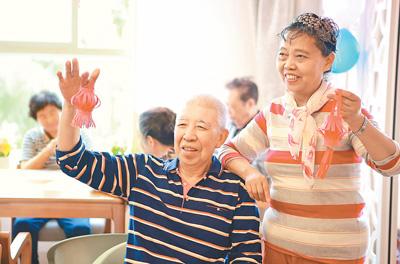 社区养老让老年人的生活更精彩