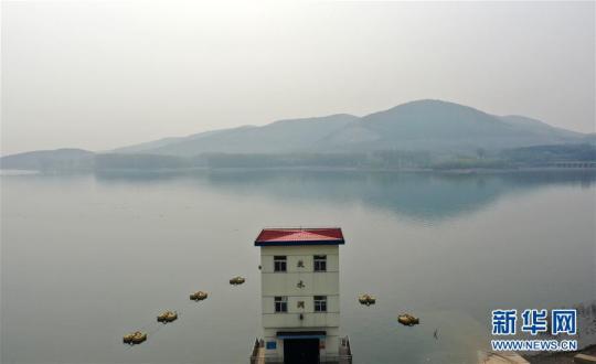 这是4月11日无人机在天津市蓟州区拍摄的“引滦入津”工程重要调蓄水库于桥水库一景。新华社记者李然摄