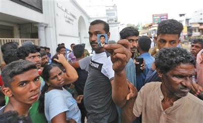 斯里兰卡爆炸近300人遇难 5中国人失联
