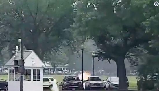 美媒：美国一名男子在白宫附近自焚 原因不明