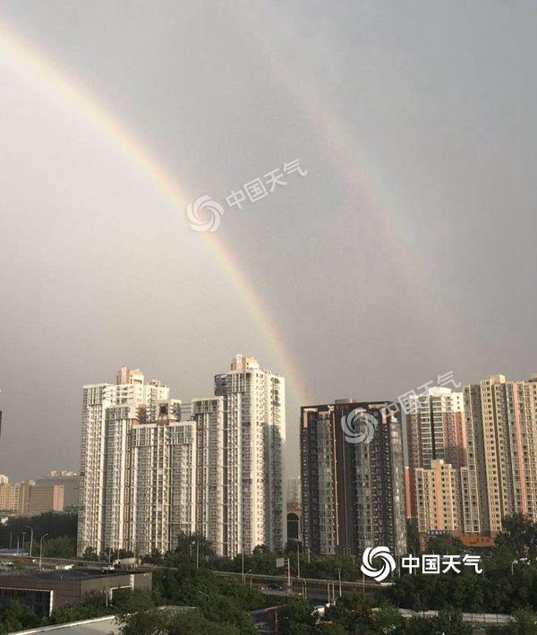 今日北京阳光火辣气温升 明日再迎全市性雷雨