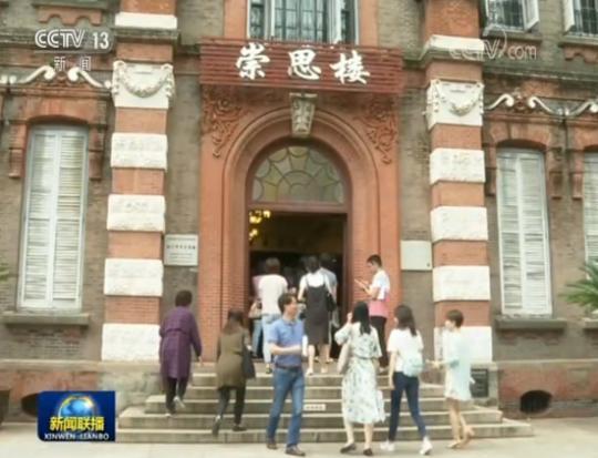 上海：创新体制机制 教师队伍水平大幅提升