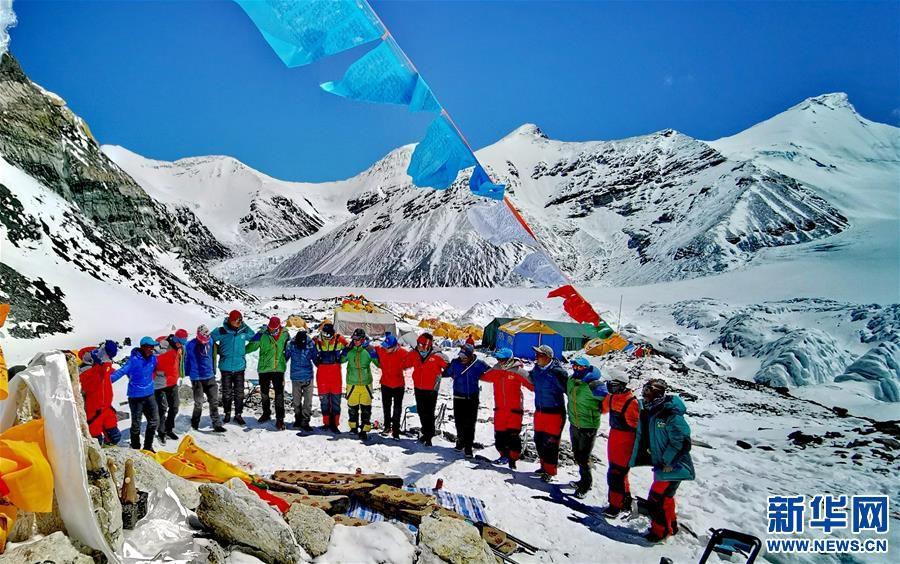(体育·专题)(9)西藏拉萨喜马拉雅登山向导学校的20年