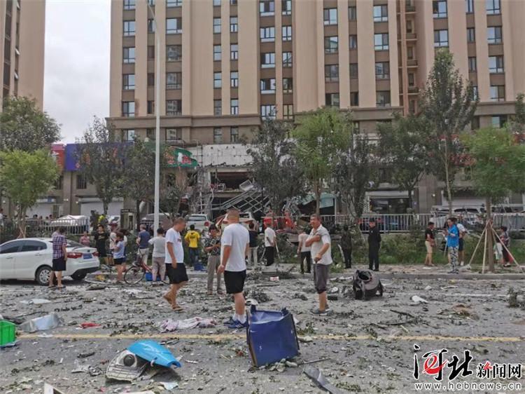 河北秦皇岛一商铺发生爆炸 事故原因正在调查中