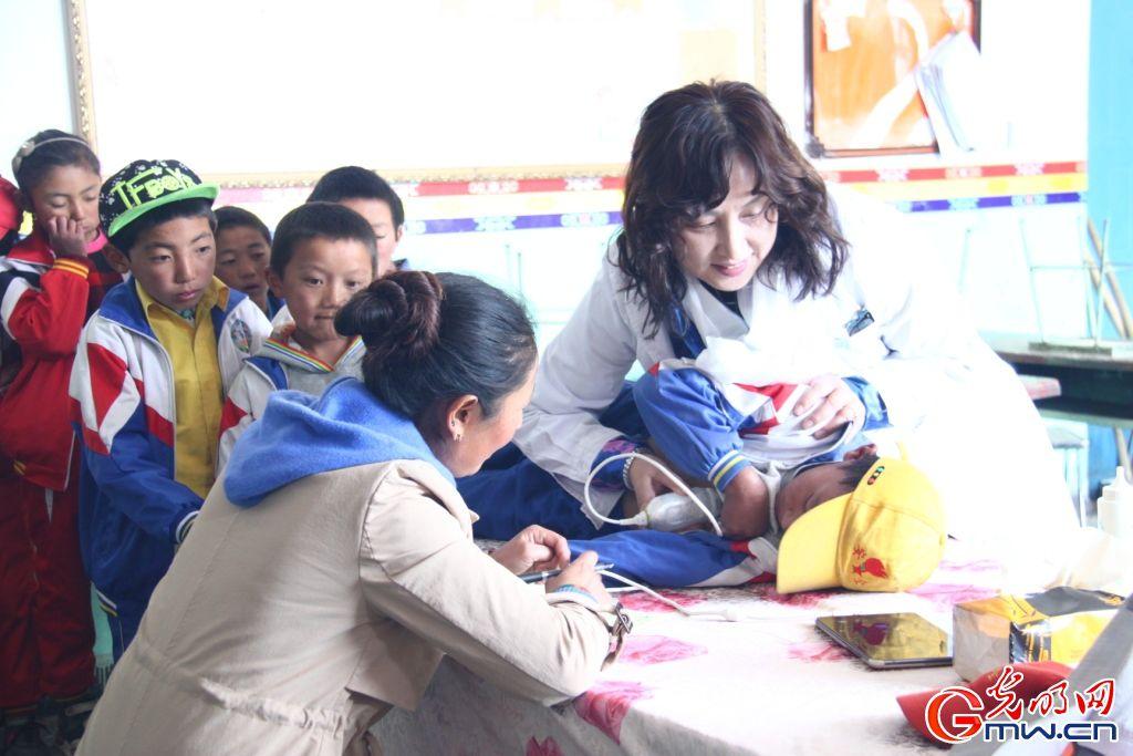 2019关爱西藏儿童健康公益行走进拉萨、日喀则