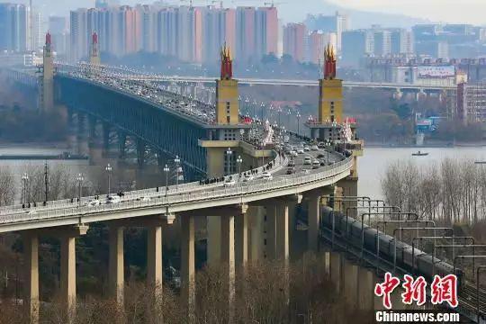 新中国的第一：这座桥被称为“争气桥”