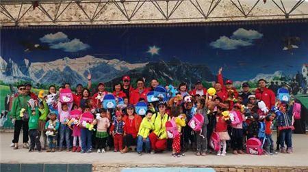 新疆叶城·西藏拉萨自然风情深度自驾游活动 在新藏线大本营锡湜亚正式启幕