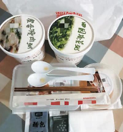 餐盒餐具外包装袋……我们吃出了多少外卖垃圾？