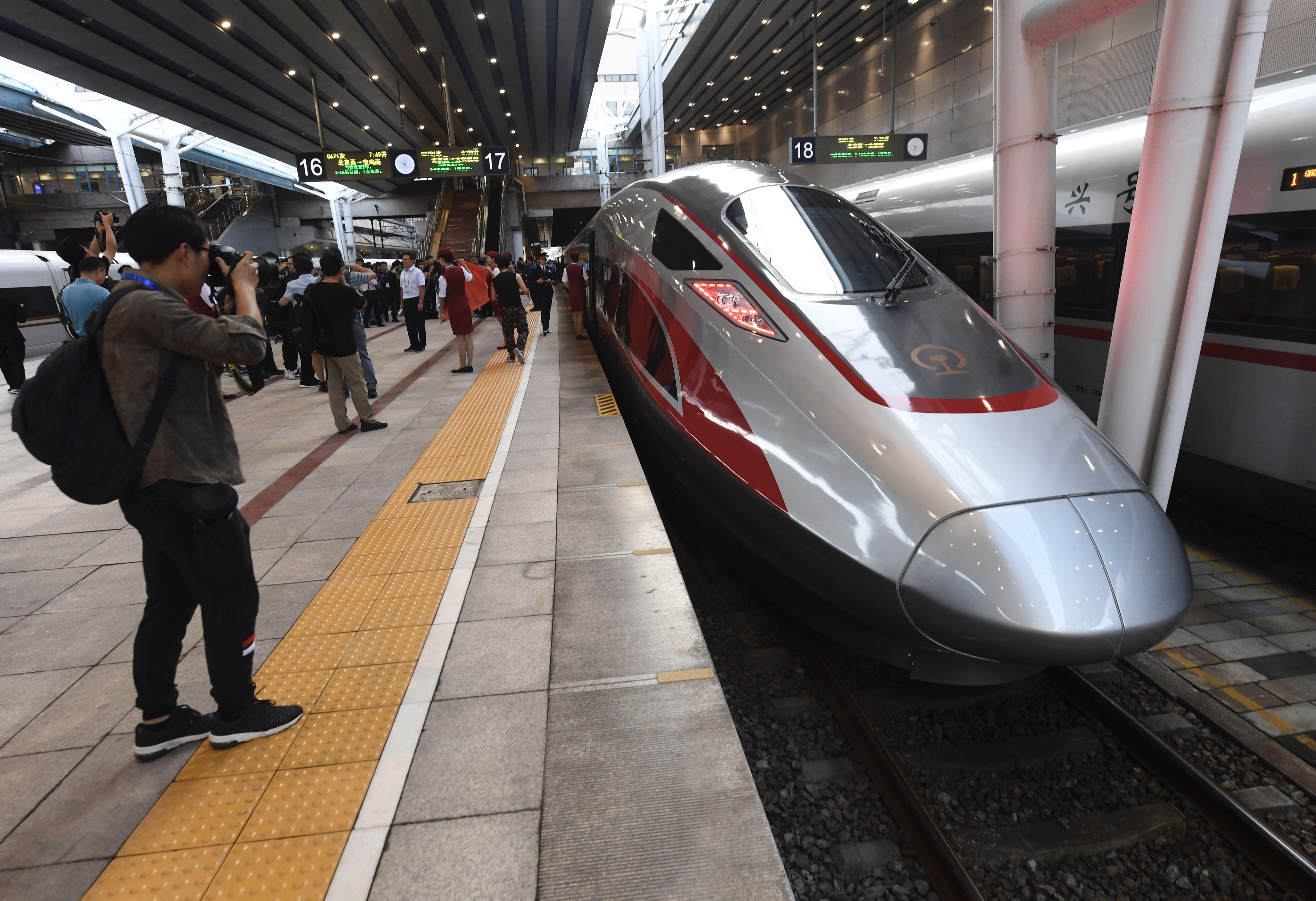 京雄城际铁路今开通 北京西站到大兴机场仅需30分钟