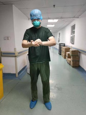 首批援助武汉金银潭医院ICU护士：从未感觉如此被需要