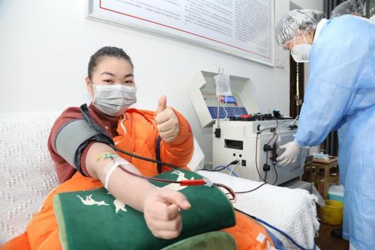 三位90后护士新冠肺炎康复后献血救治病人
