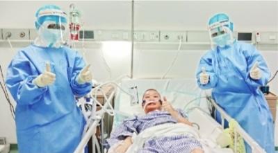 四省医疗队接力救治109天新冠危重症患者章玮出院了