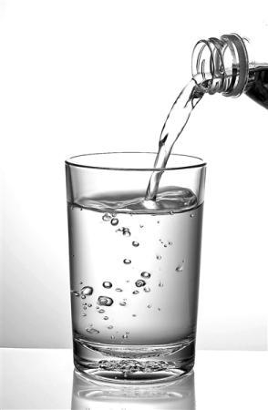 喝水也有时间表 足量饮水你喝对了吗广州助孕？