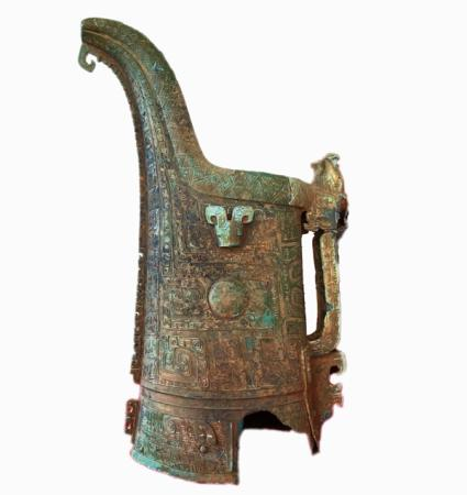 湖南出土两件商代青铜器　铜觥器形罕见