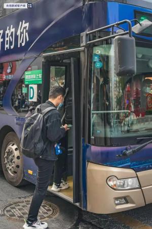 郑州防范区内乘车须持48小时核酸证明，32条公交线路跳站运营
