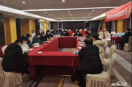 河南抗疫特写：郑州隔离点组建临时党支部 20多项措施打造“临时的家”