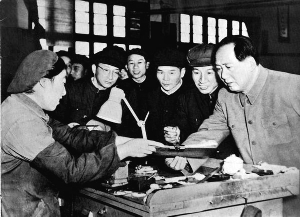 毛泽东在南京:伙食每天不到5元 不同意疏散游