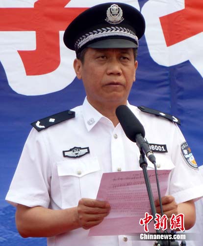 河北保定公安局长:严打群众反映强烈的暴力犯
