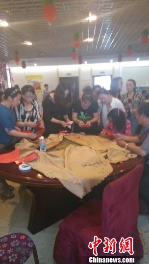 河北沽源平定堡镇党委书记图片