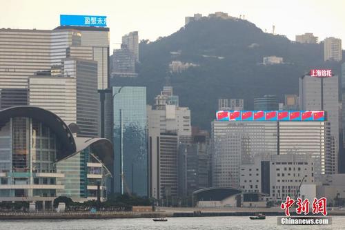 香港金管局总裁余伟文履新：致力与团队维持香港金融稳定