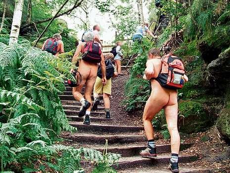 婐体登山图片